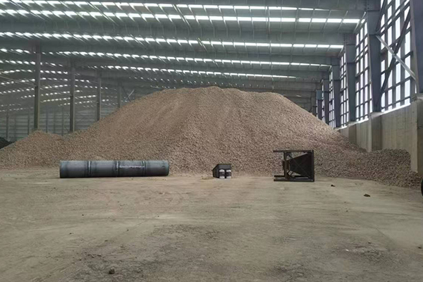 滾筒礦渣烘干機(jī)施工實(shí)拍現(xiàn)場 滾筒礦渣烘干機(jī)施工實(shí)拍現(xiàn)場